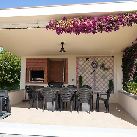 Сasa de vacaciones Pooltugal House