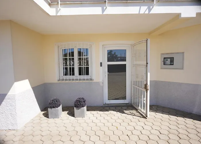 Pooltugal House Casa vacanze *