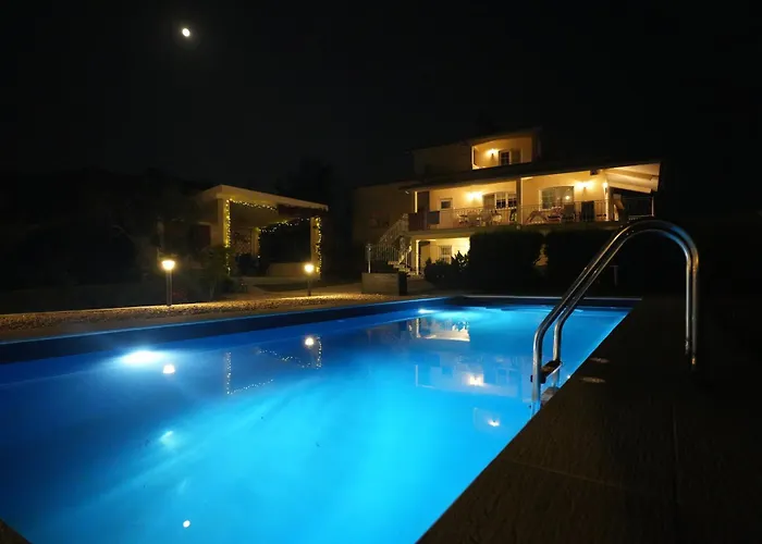 Pooltugal House * Sao Romao (Guarda)